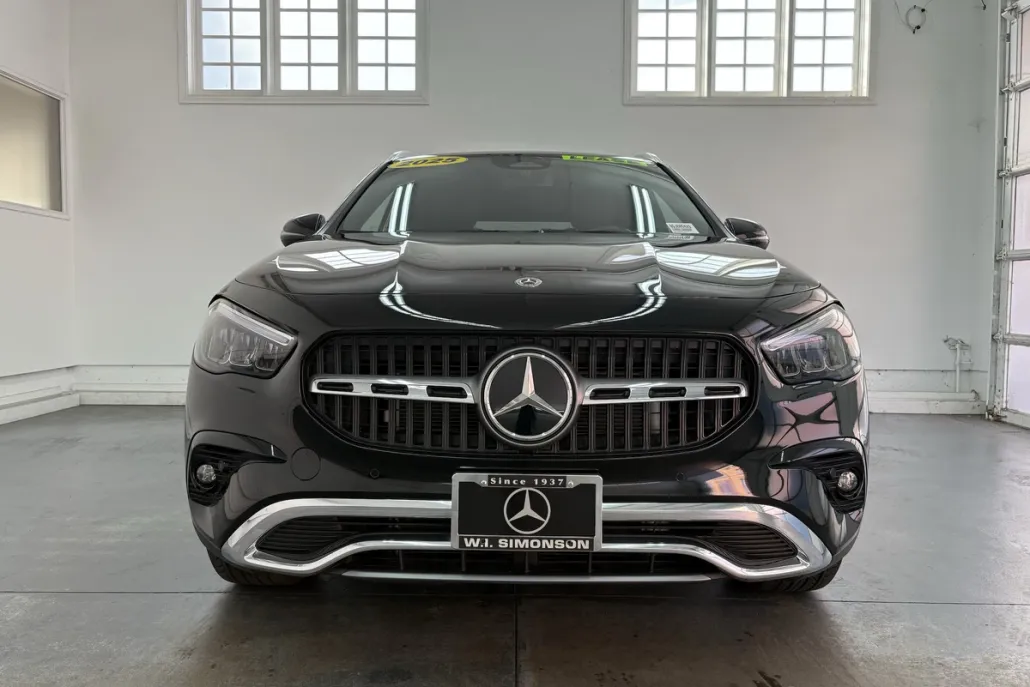 2025 Mercedes Benz GLA 250 photo 1