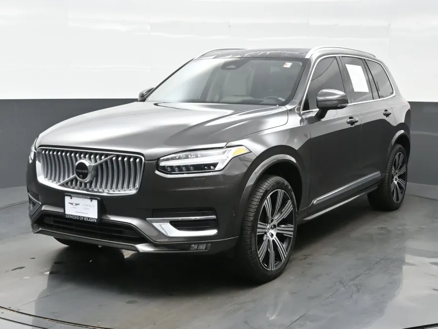 2025 Volvo XC90 photo 1