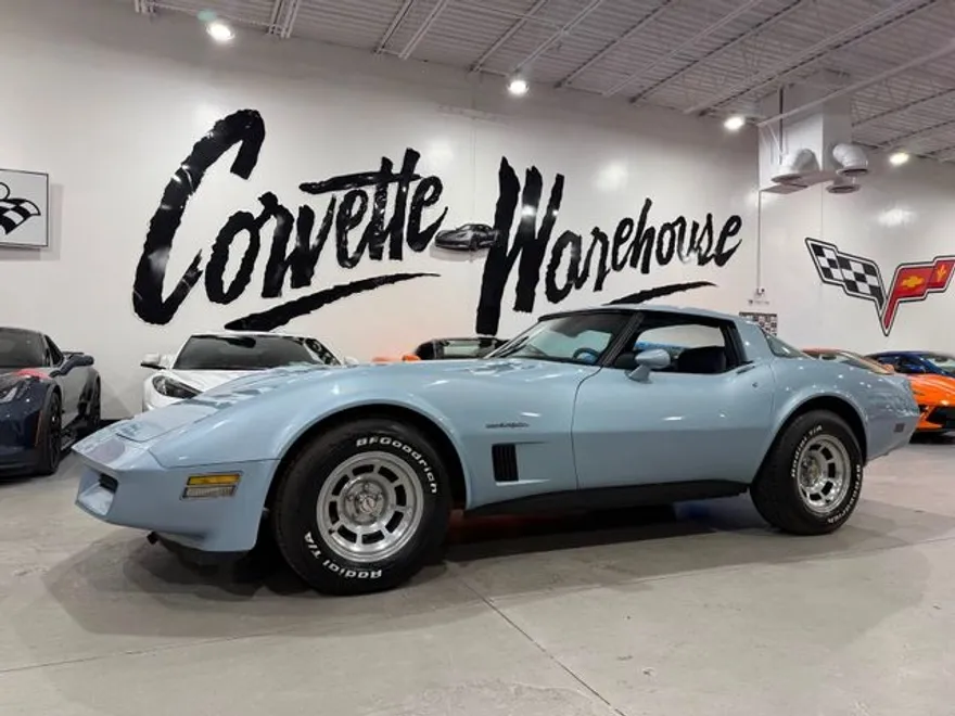 1982 Chevrolet Corvette Coupe photo 1