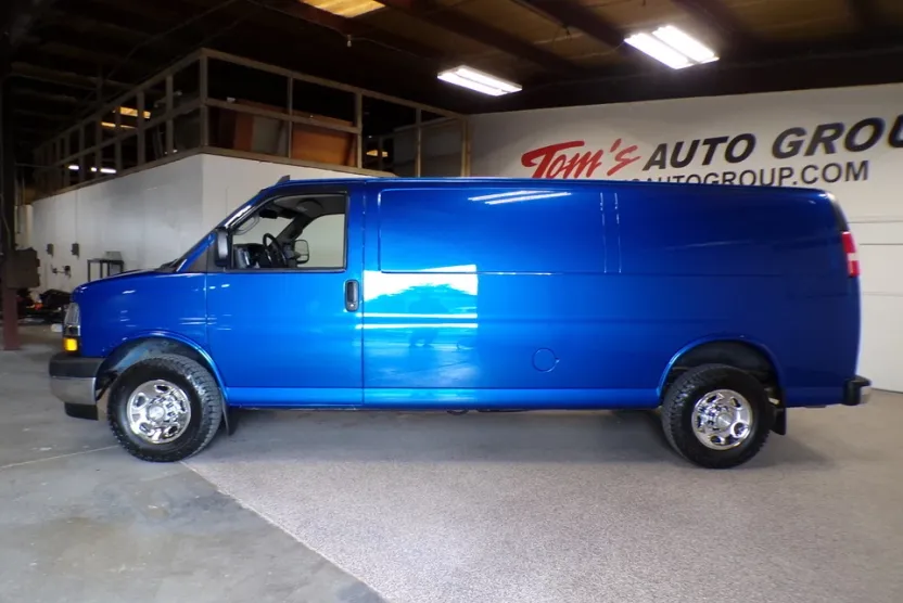 2020 Chevrolet Express Cargo Van photo 1
