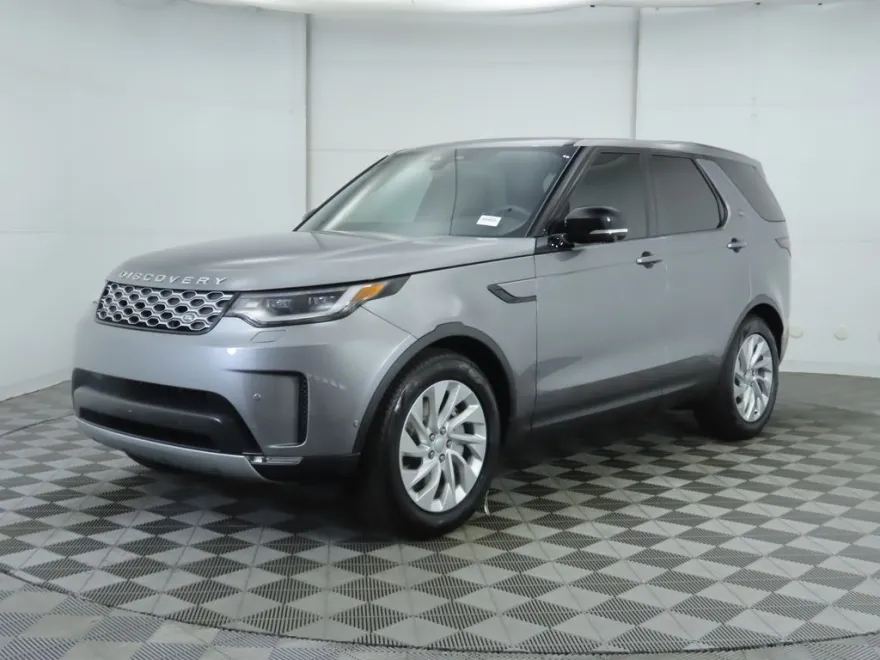 2025 Land Rover Discovery S photo 1