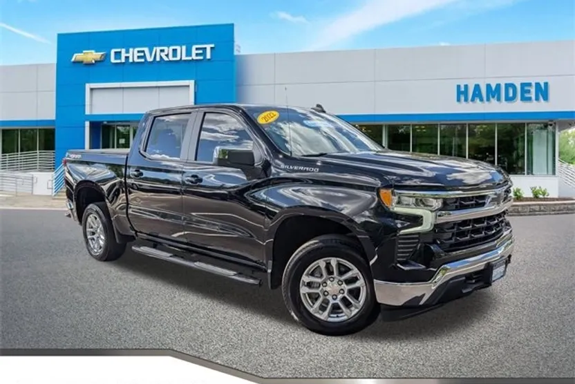 2022 Chevrolet Silverado 1500 LT photo 1