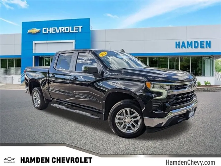2022 Chevrolet Silverado 1500 LT photo 1