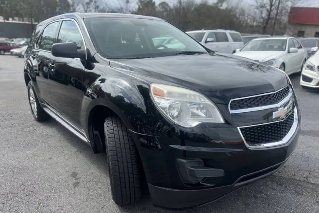 2015 Chevrolet Equinox LS photo 1