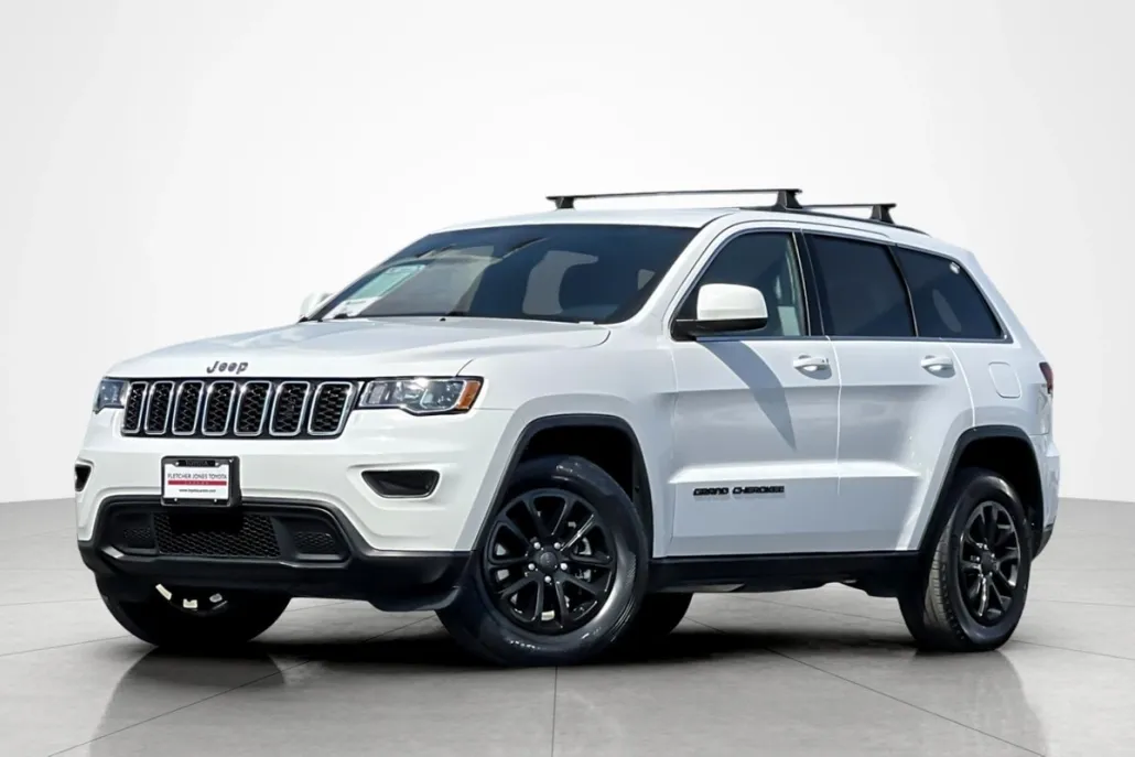 2021 Jeep Grand Cherokee Laredo E photo 1