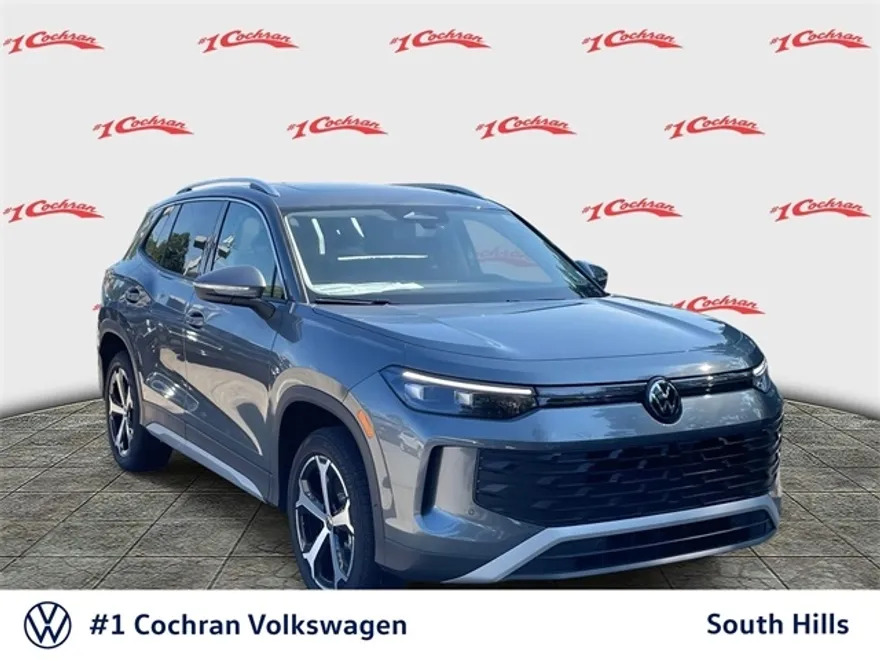 2025 Volkswagen Tiguan SE photo 1