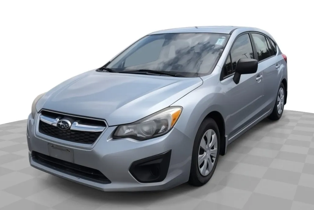 2013 Subaru Impreza 2.0i photo 1
