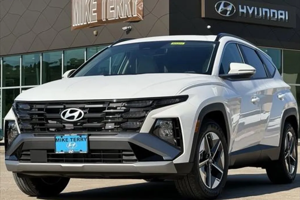2025 Hyundai Tucson SEL Convenience photo 1