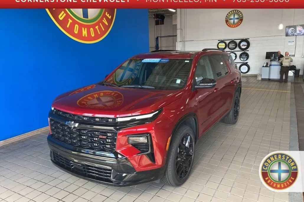 2024 Chevrolet Traverse RS photo 1