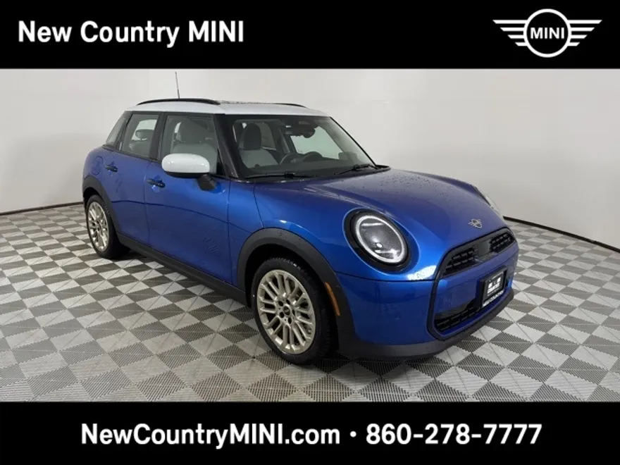 2025 Mini Cooper 4 Door Hardtop Signature photo 1