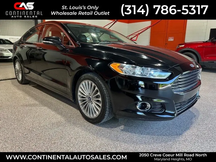 2016 Ford Fusion Titanium photo 1