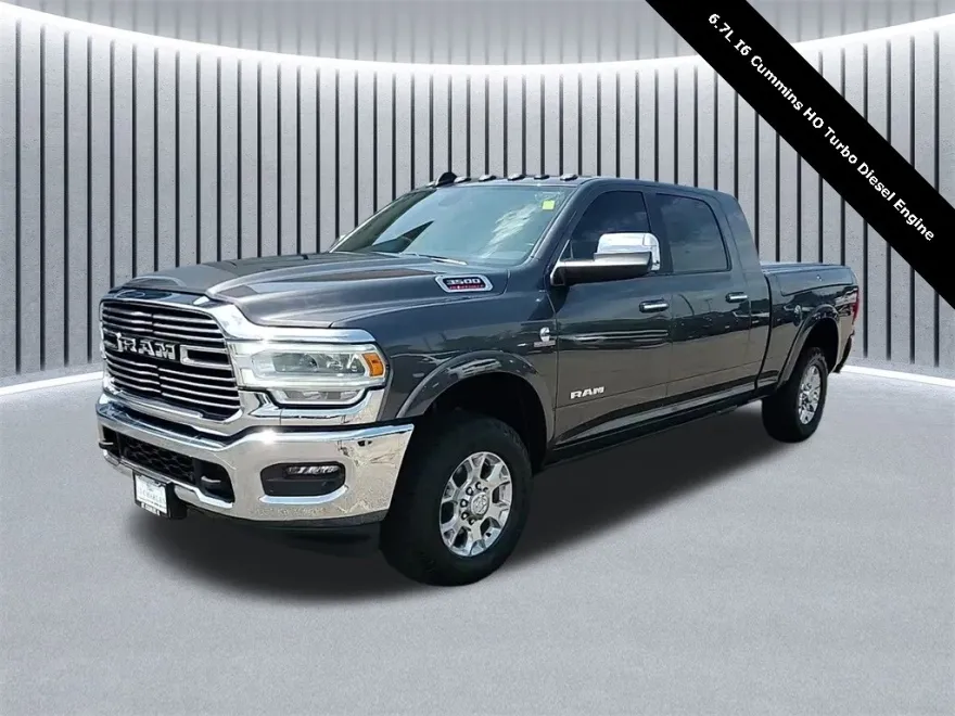 2022 Ram 3500 Laramie photo 1
