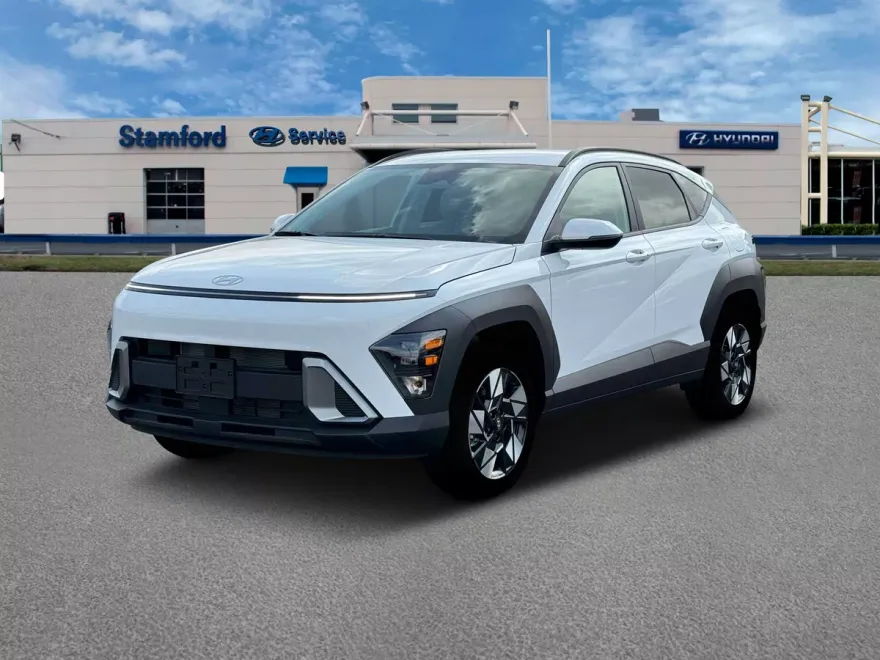 2025 Hyundai Kona SEL photo 1