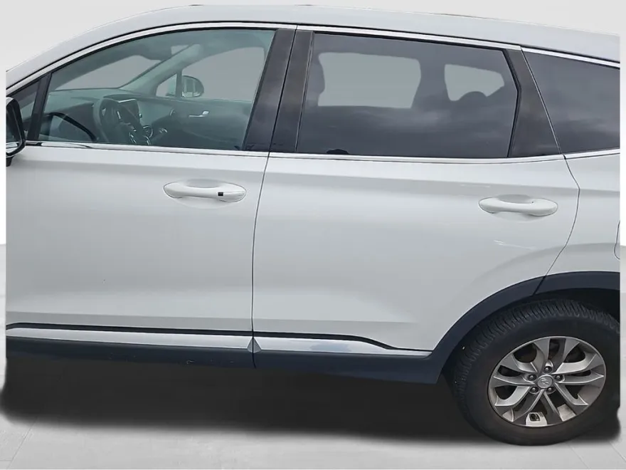 2020 Hyundai Santa Fe SEL photo 1