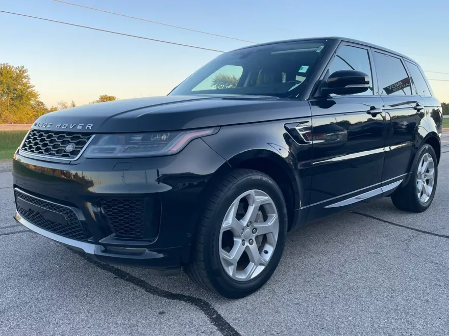 2020 Land Rover Range Rover Sport HSE photo 1