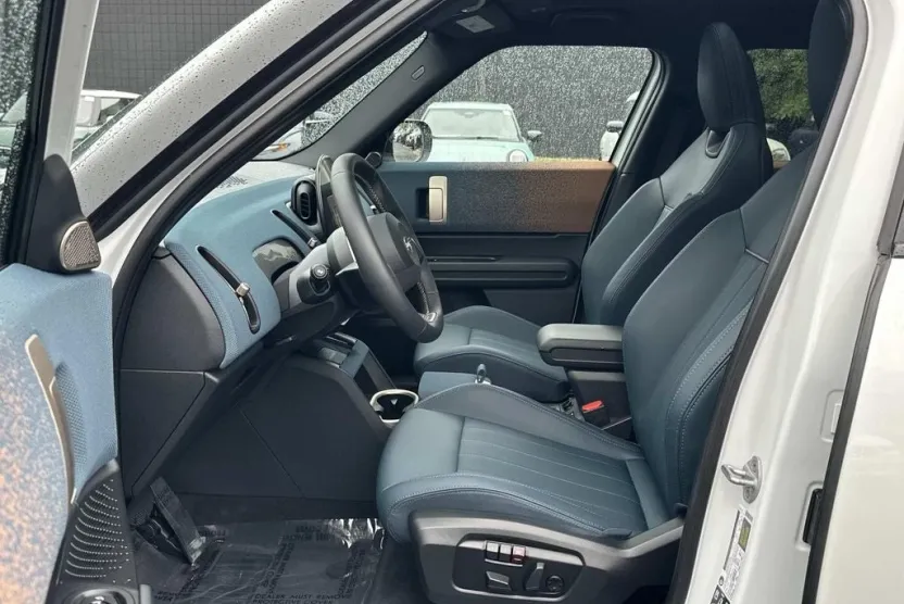 2025 Mini Countryman ALL4 S photo 1