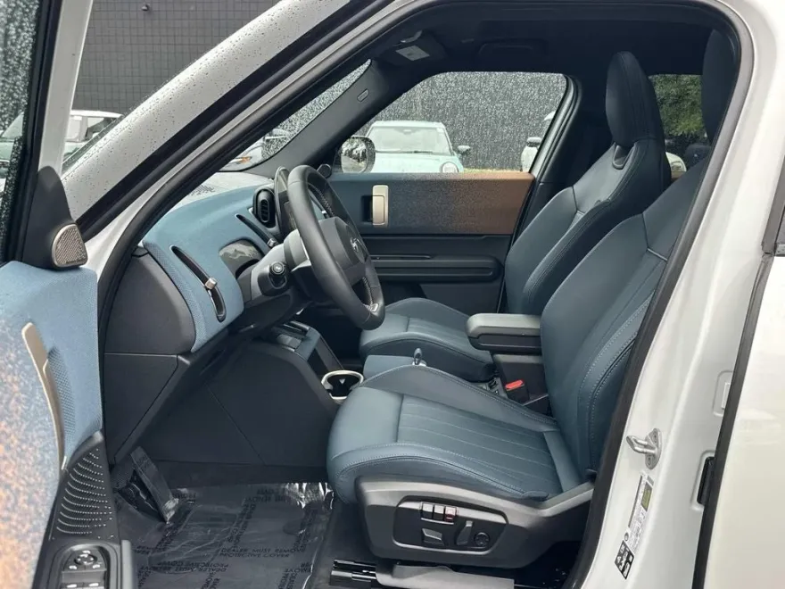 2025 Mini Countryman ALL4 S photo 1