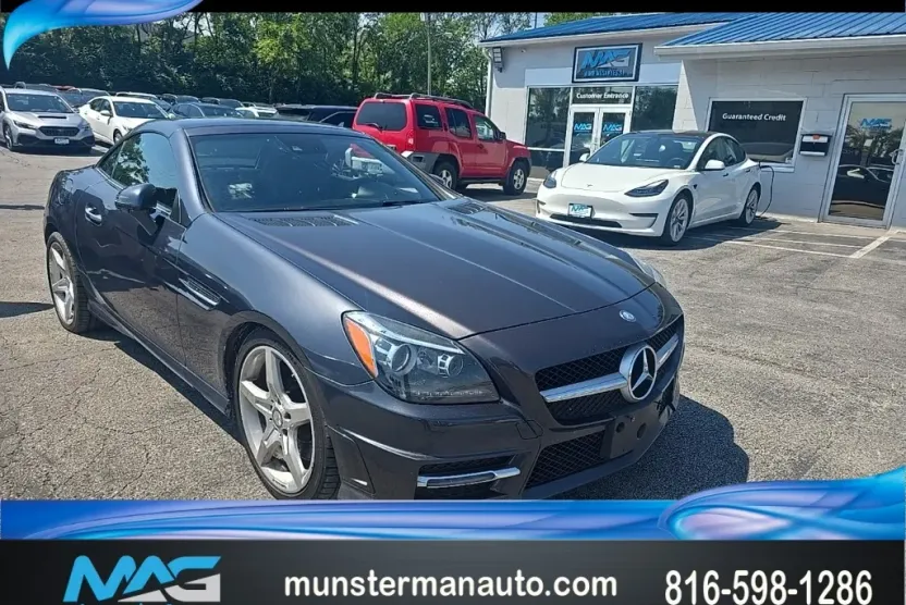 2015 Mercedes Benz SLK 350 photo 1