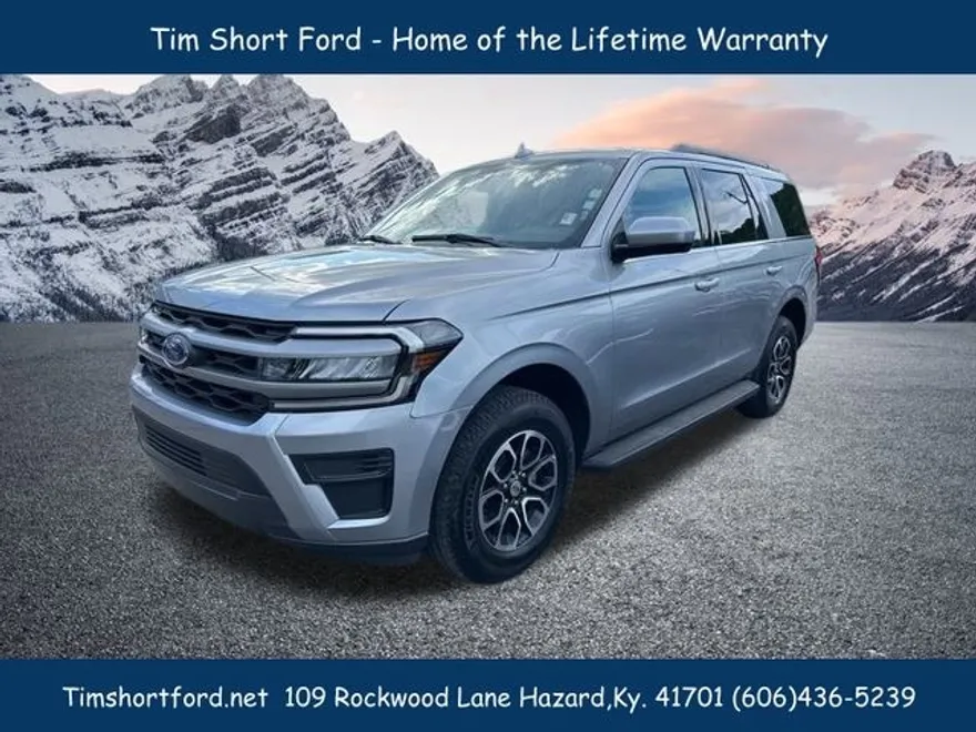 2024 Ford Expedition XLT photo 1