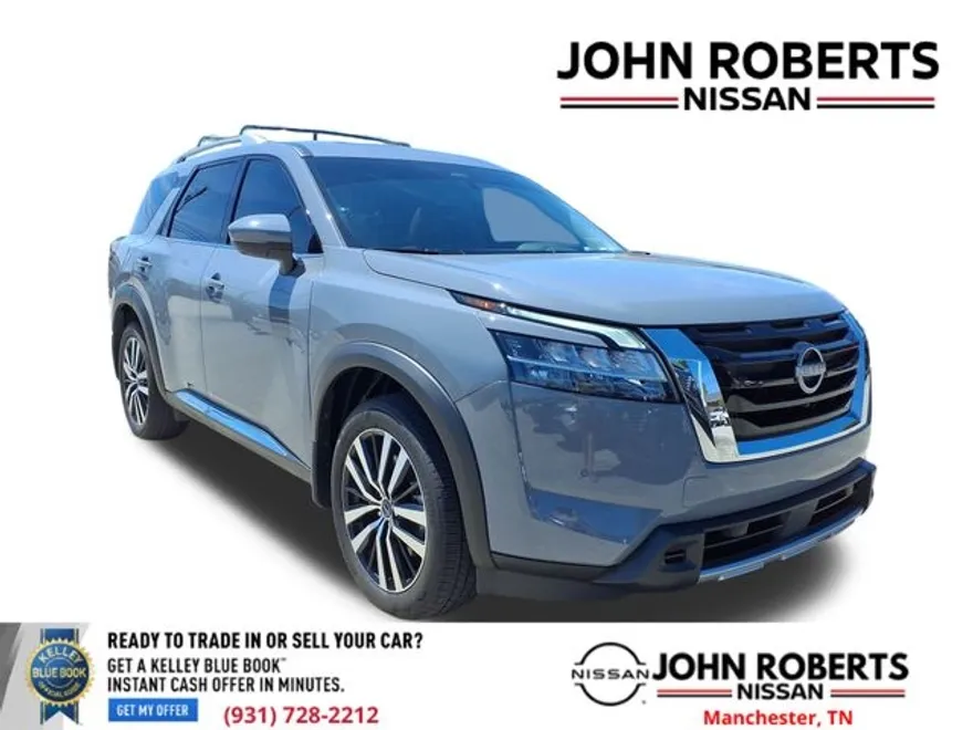 2023 Nissan Pathfinder Platinum photo 1