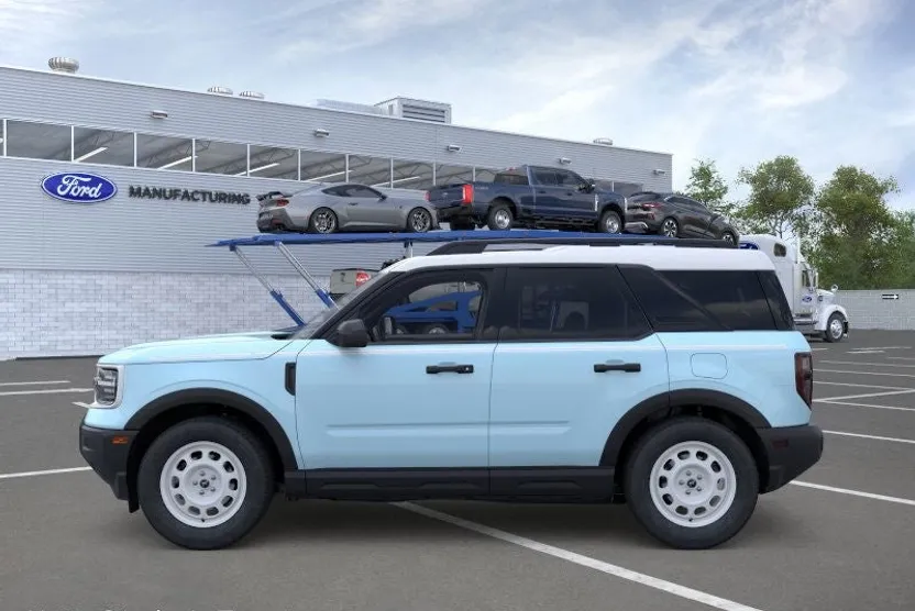 2025 Ford Bronco Sport Heritage photo 1
