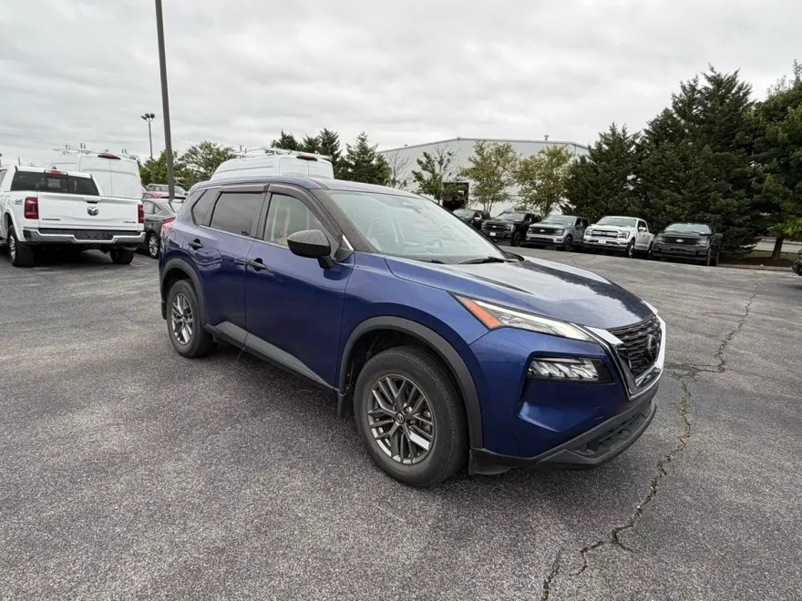 2021 Nissan Rogue S photo 1
