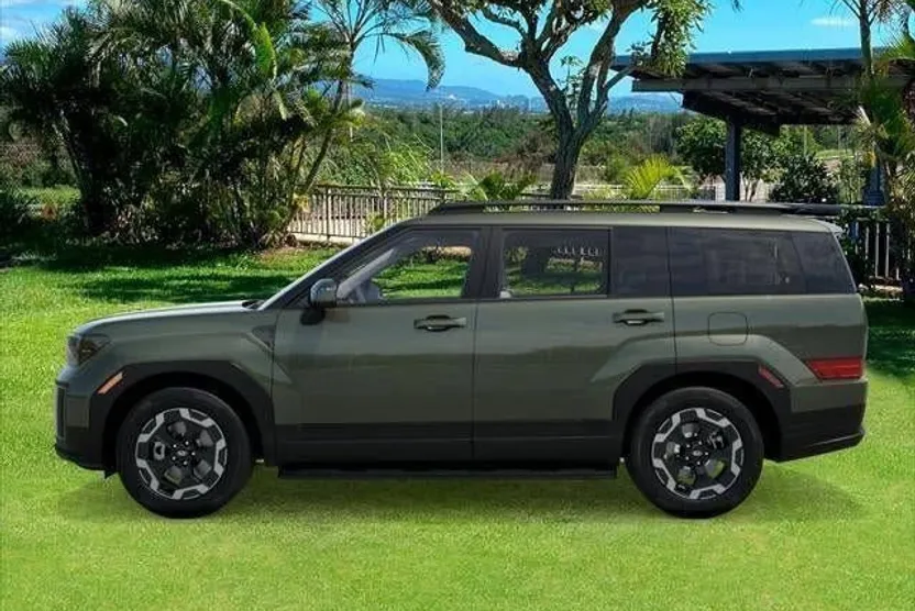 2026 Hyundai Santa Fe SEL photo 1