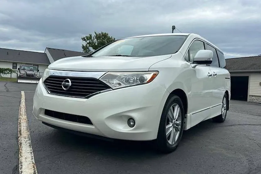 2012 Nissan Quest SL photo 1