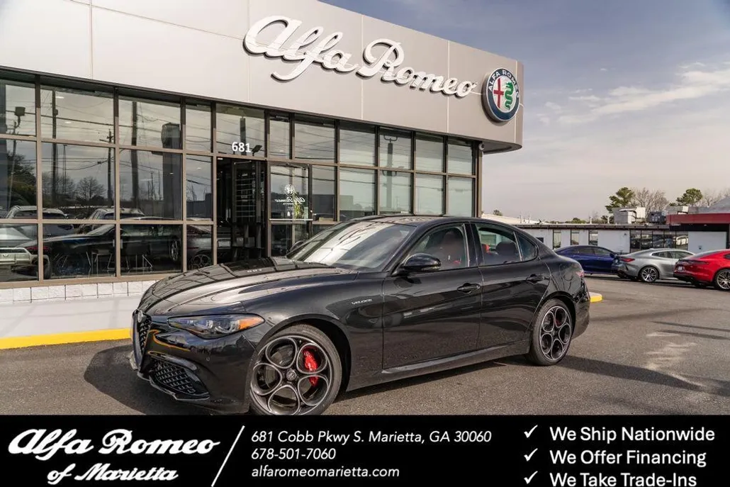 2025 Alfa Romeo Giulia SPRINT photo 1