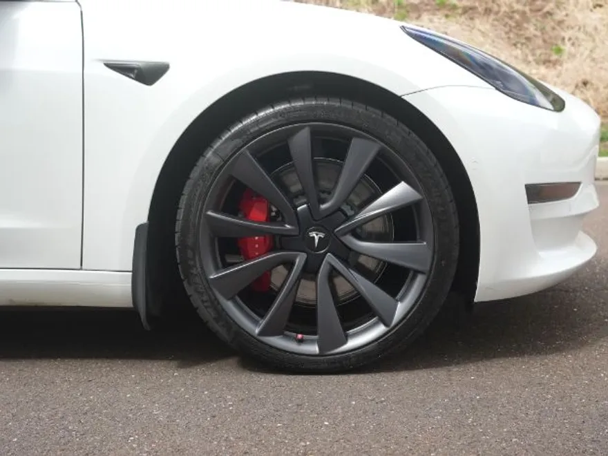 2020 Tesla Model 3 Performance photo 12