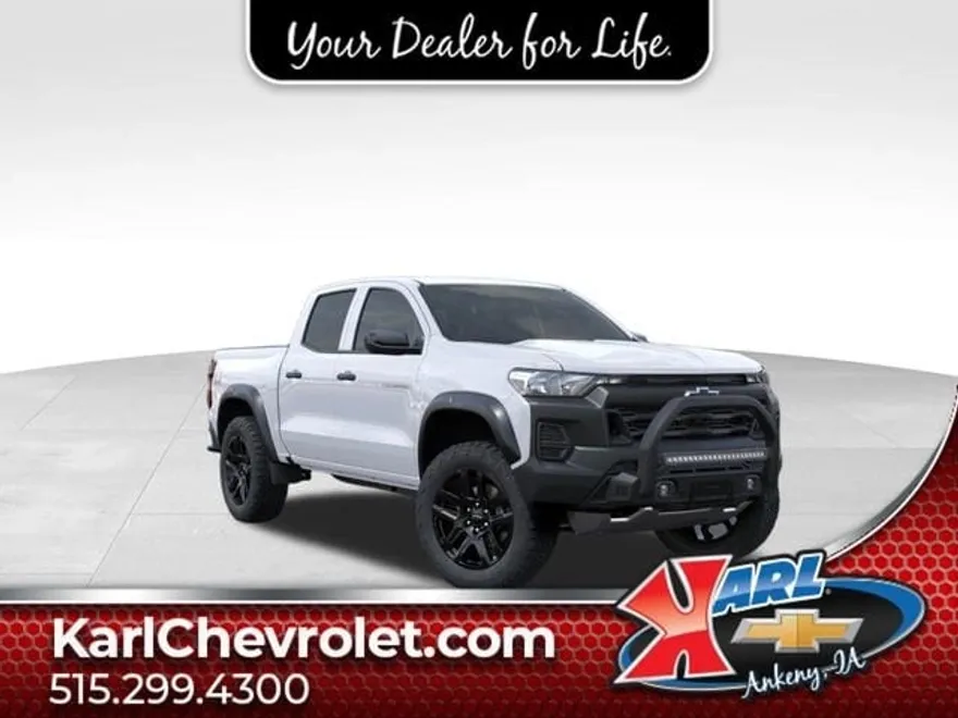 2025 Chevrolet Colorado Trail Boss photo 1