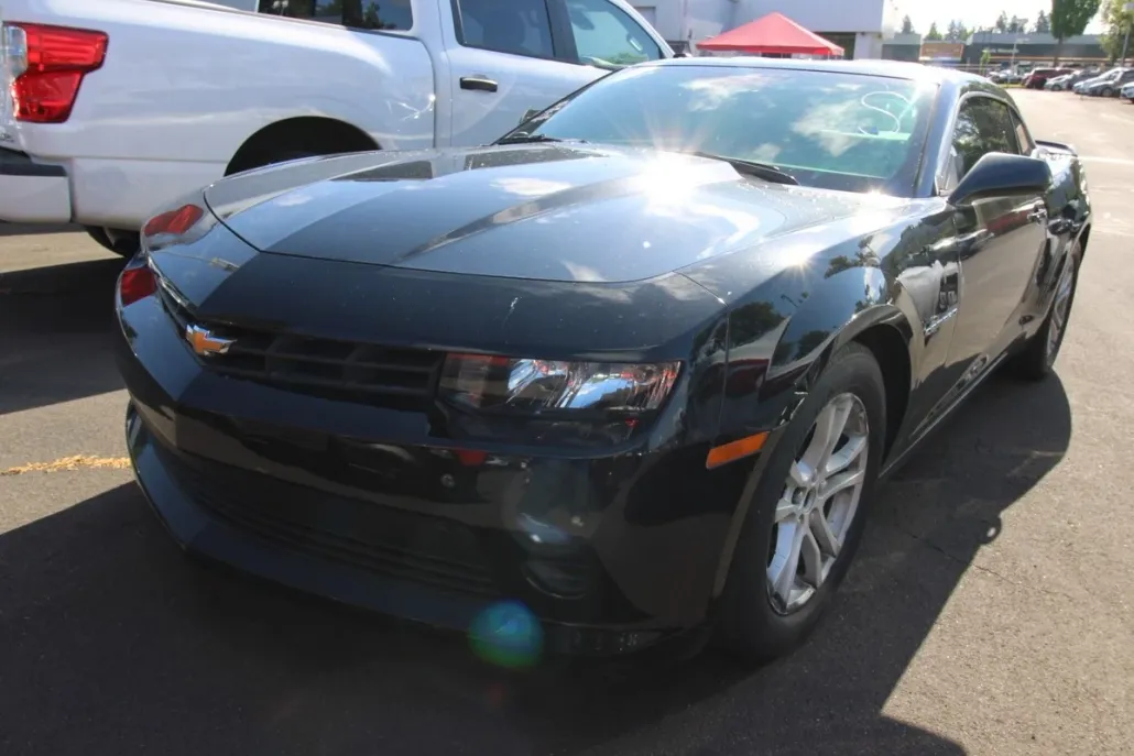 2015 Chevrolet Camaro photo 1