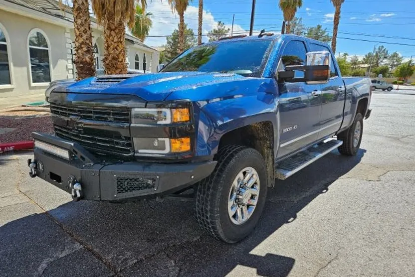 2019 Chevrolet Silverado 3500HD LTZ photo 1