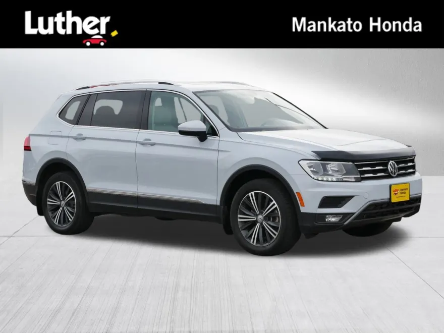 2018 Volkswagen Tiguan SEL photo 1