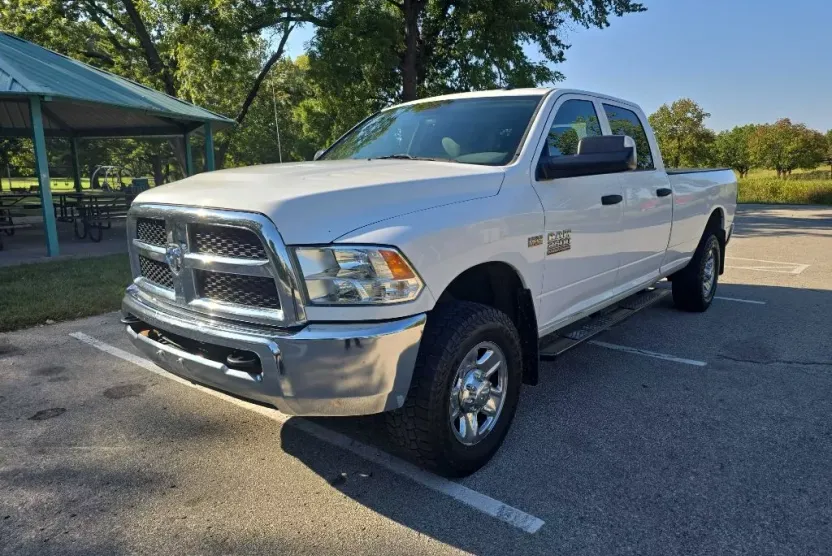 2016 Ram 2500 Tradesman photo 1