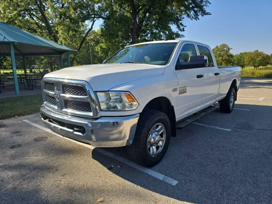 2016 Ram 2500 Tradesman photo 1