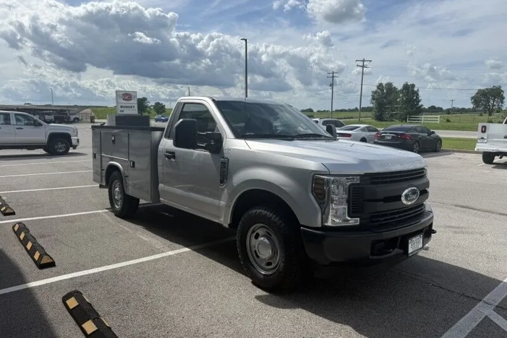 2019 Ford F-250 XL photo 1