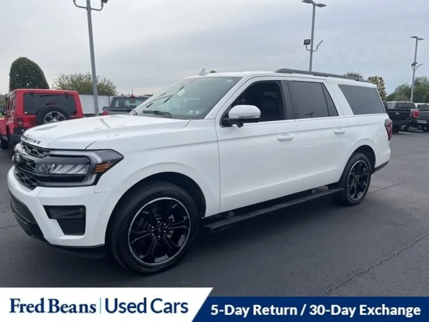 2023 Ford Expedition MAX Limited photo 1