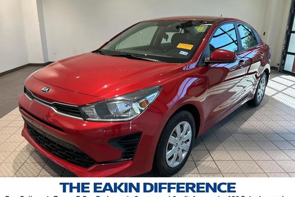 2021 Kia Rio S photo 1
