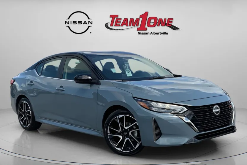 2025 Nissan Sentra SR photo 1