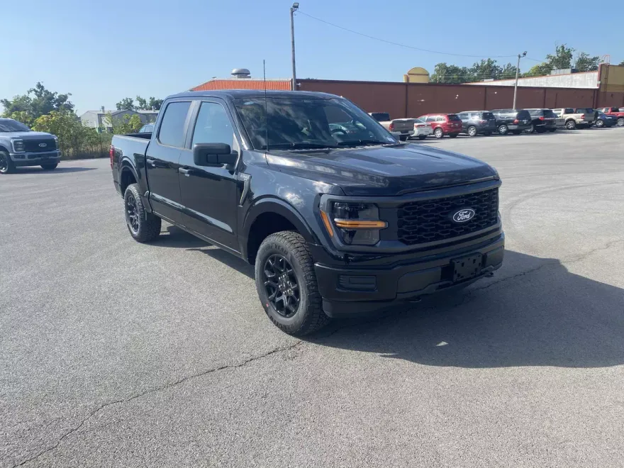 2025 Ford F-150 STX photo 1