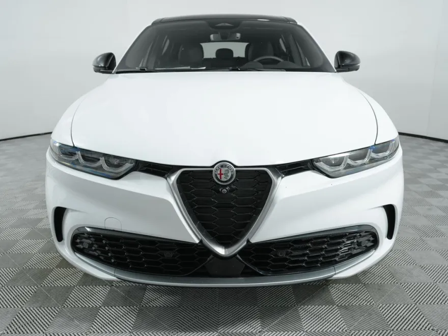 2024 Alfa Romeo Tonale Ti photo 1