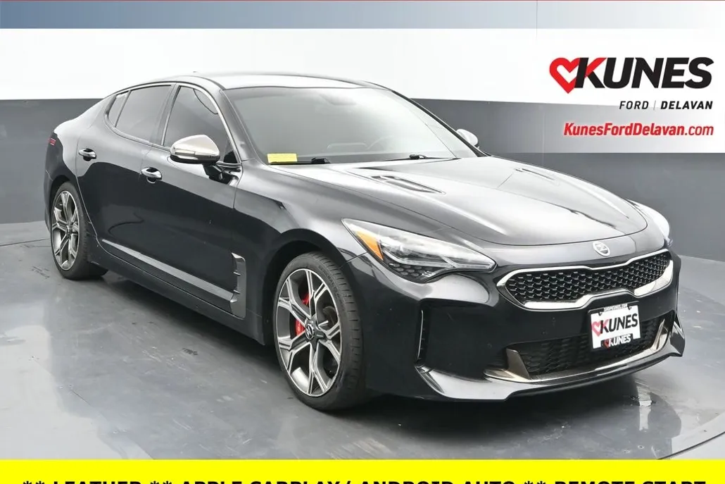 2019 Kia Stinger GT photo 1