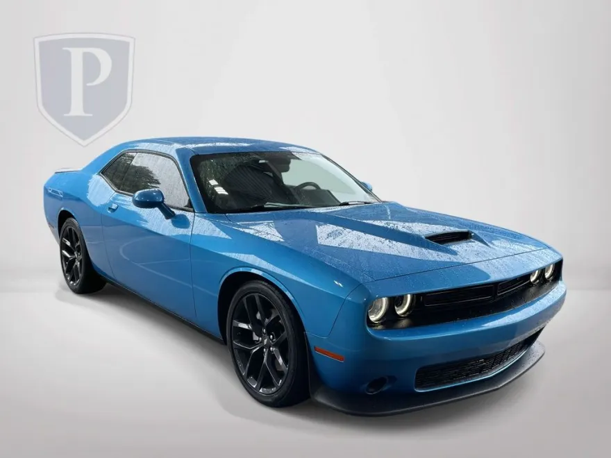 2023 Dodge Challenger GT photo 1