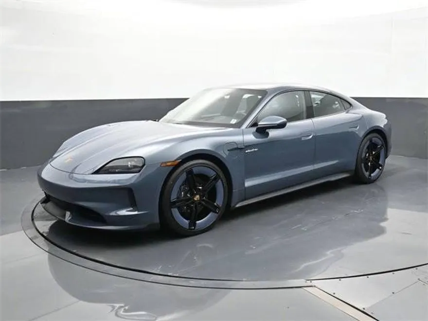 2025 Porsche Taycan 4 photo 1