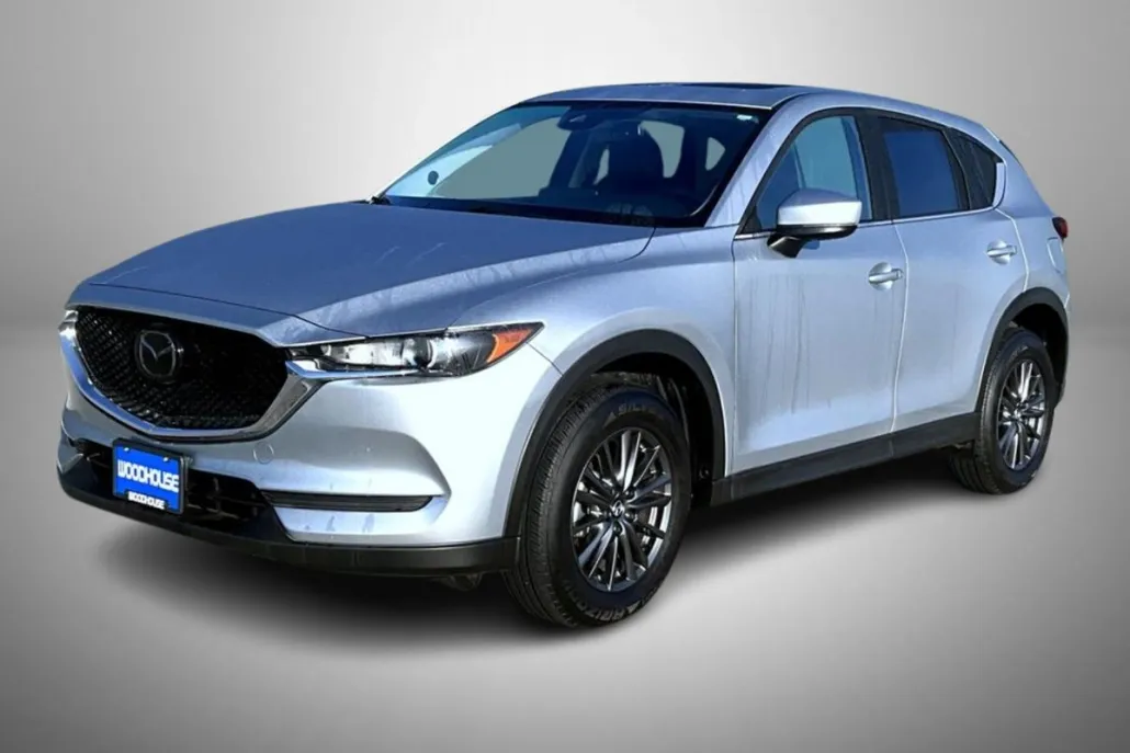2021 Mazda CX-5 Touring photo 1