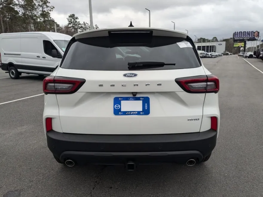 2025 Ford Escape Hybrid ST-Line Select photo 1