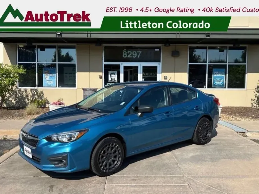 2017 Subaru Impreza 2.0i photo 1