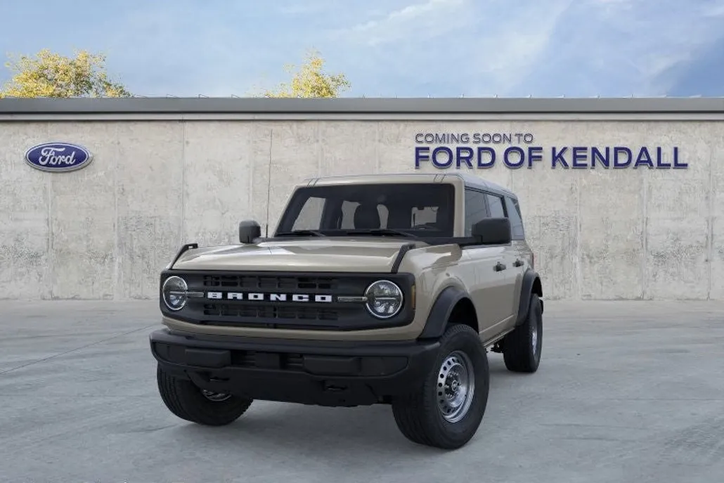 2025 Ford Bronco Base photo 1