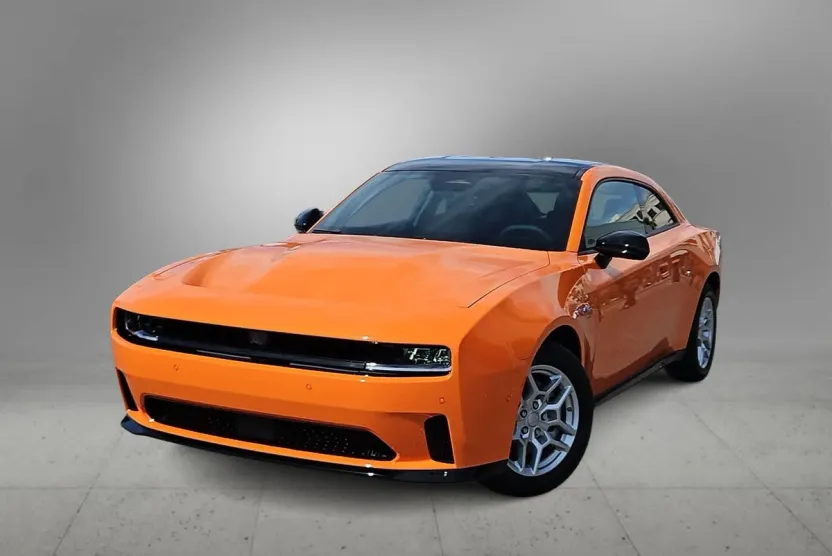 2025 Dodge Charger R/T photo 1